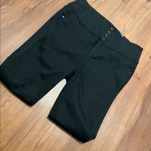 BRAND NEW TORRID JEANS!!